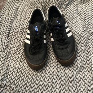 Adidas samba platform sneakers